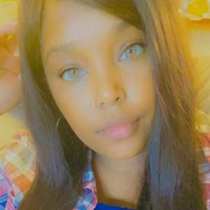 Meet your Posher, Yazmine